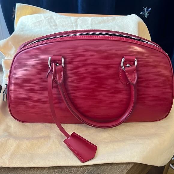 LOUIS VUITTON Jasmine Epi Leather Satchel Bag Red - Final Sale